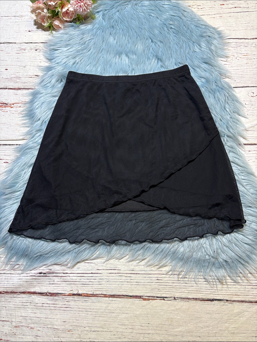 ROMWE Black Asymmetrical Mesh Skirt sz L